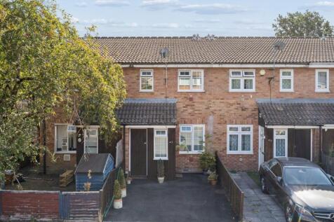 Meadowbrook Close, Colnbrook, Slough, SL3