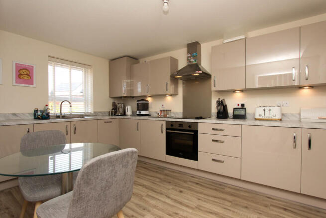 Kitchen/Dining Ro...