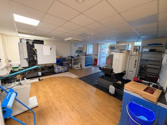 WhatsApp Image 2026-01-05 at 14.25.52 (2).jpeg