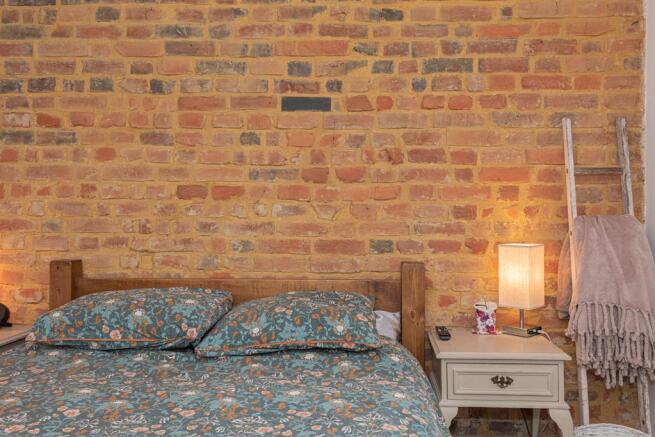 (Rightmove) 2.jpg