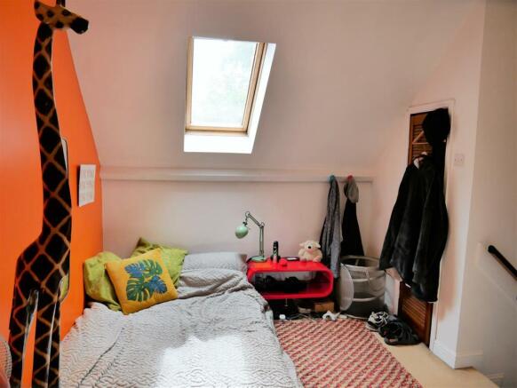 Loft Room with En-suite