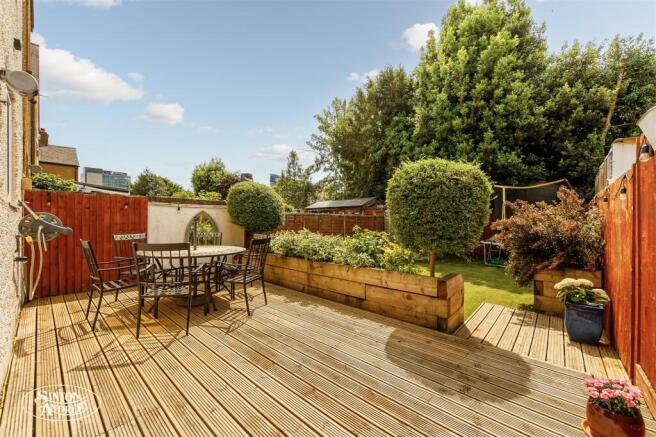 2 Clitherow Road-8.jpg