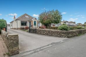 34, Spen View Lane, Bradford BD4 6DJ