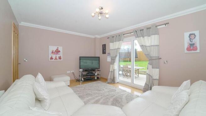 FAMILY ROOM LEFT