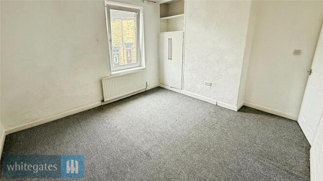 2 bed Terraced to rent Image 7