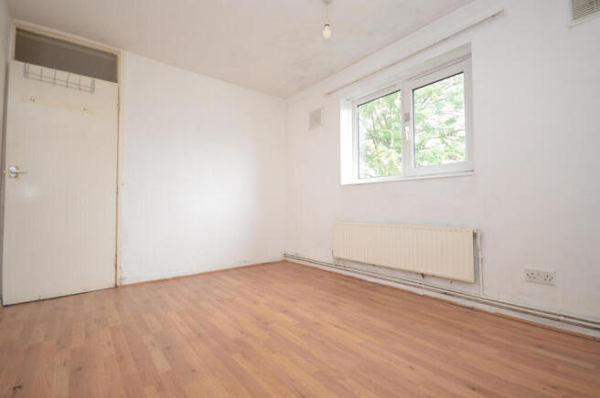 4 Bedroom Flat for Sale