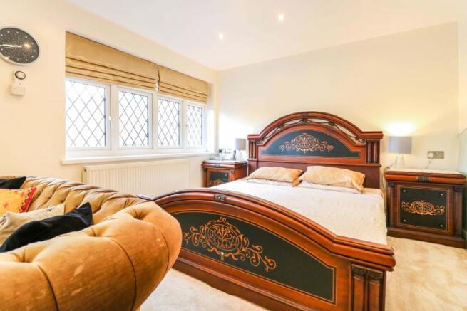 Main Bedroom Suite