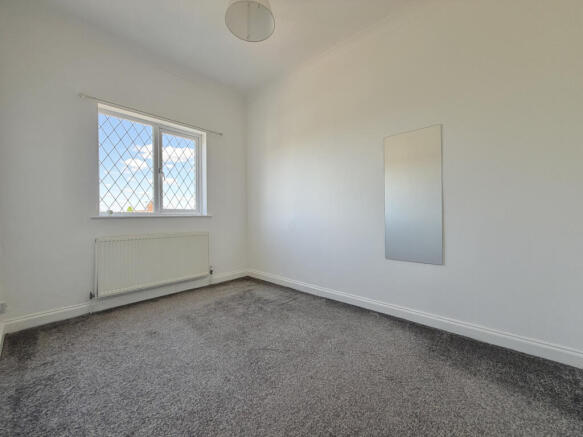 3 bed Semi-Detached for sale Image 7
