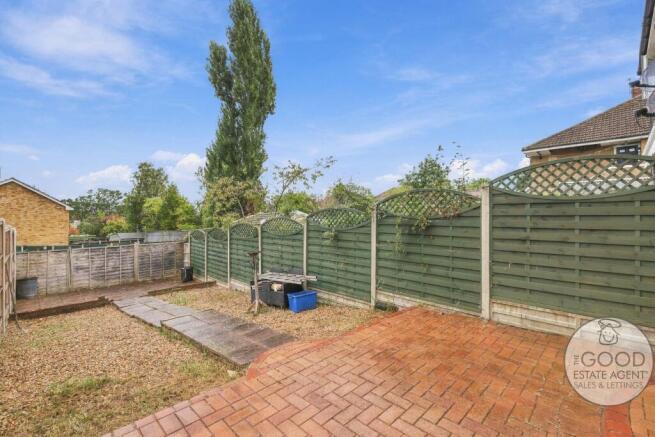 Barncroft Close, Loughton, IG10 photo 4