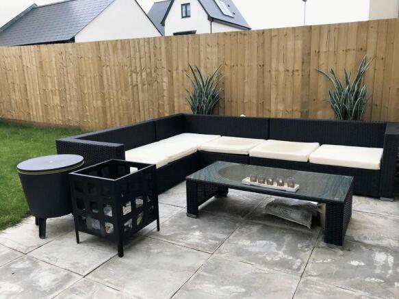 Al Fresco Dining