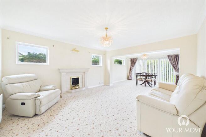 Living/Dining Room