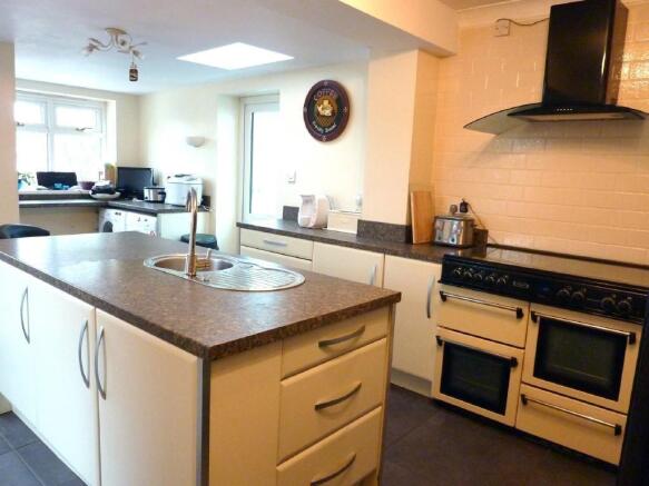 KITCHEN 3