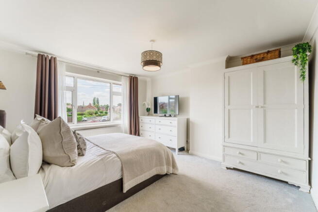 3 bed Semi-Detached for sale Image 11