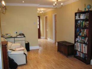 Feature Entrance...