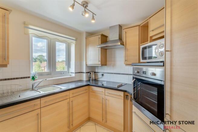 1 bed Apartment for sale Image 9