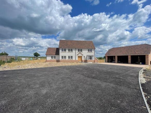 External 23.05.25.jpg