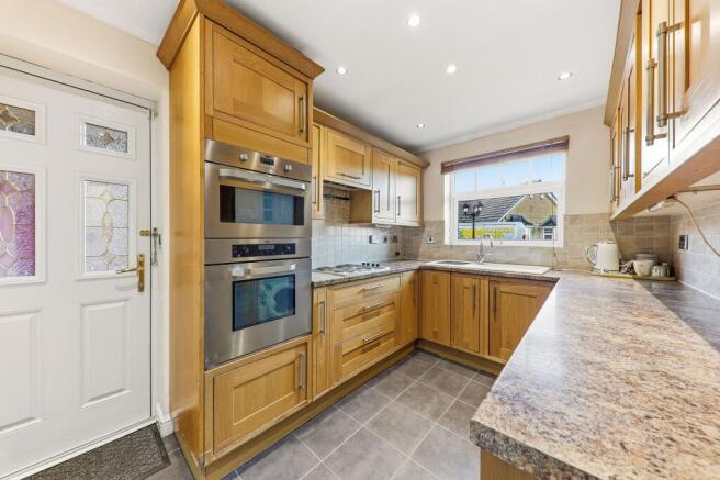 3 bed Detached Bungalow for sale Image 5