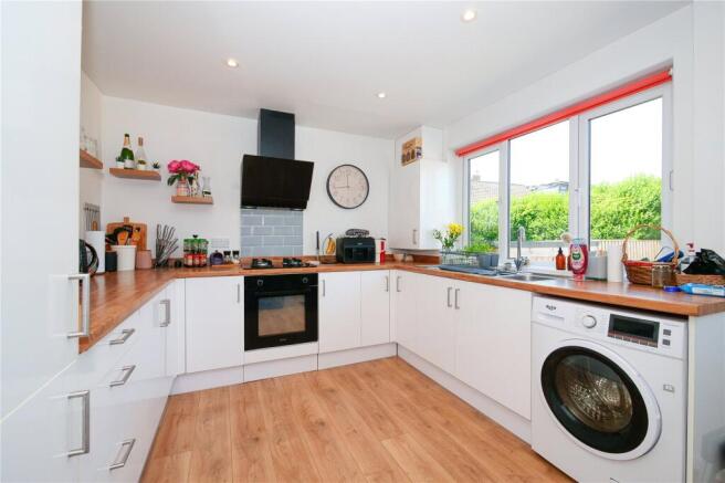 3 bed Terraced for sale Image 10