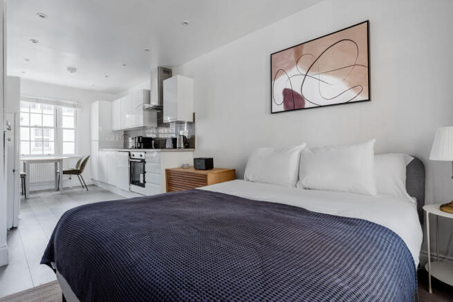 Apartment in London - View 4