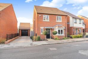 5, Leigh Woods Place, Bedford MK45 4QF