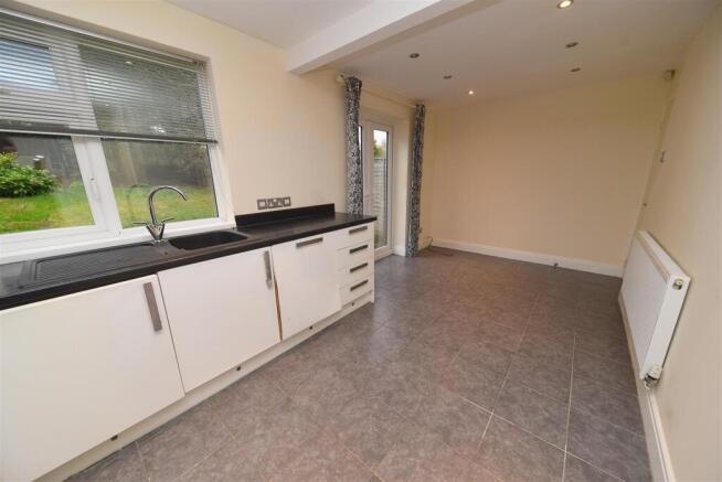 kitchen3.JPG