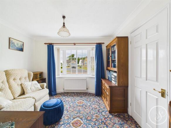 2 bed Detached Bungalow for sale Image 10