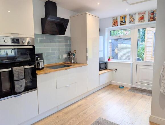 35 Shelton Road, Shrewsbury, SY3 8SU photo 2