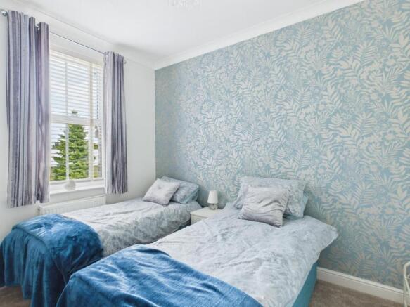 3 bed Terraced for sale Image 9