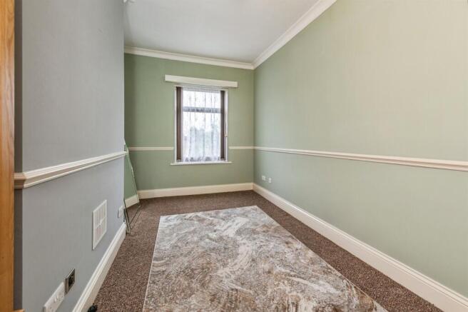 1 bed Semi-Detached for sale Image 6