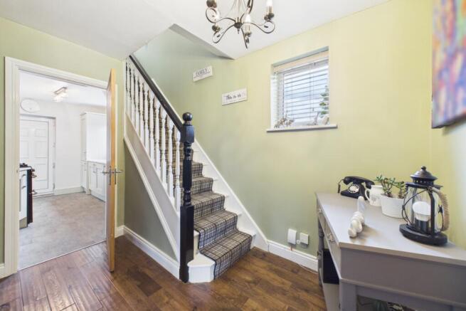 3 bed Semi-Detached for sale Image 11