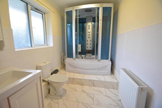 En-Suite Bed 2