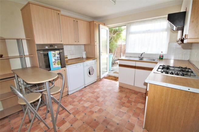 KITCHEN BREAKFAST ROOM