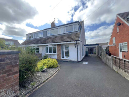 Cheltenham Crescent, Thornton, FY5