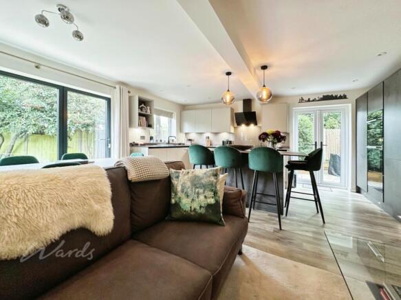 Living/Dining Area