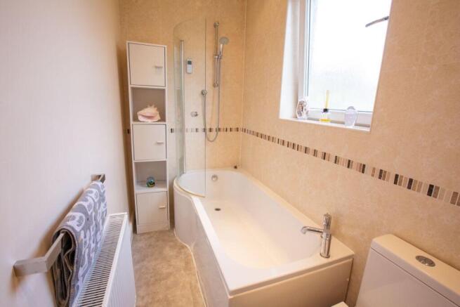 2 bed Terraced for sale Image 10