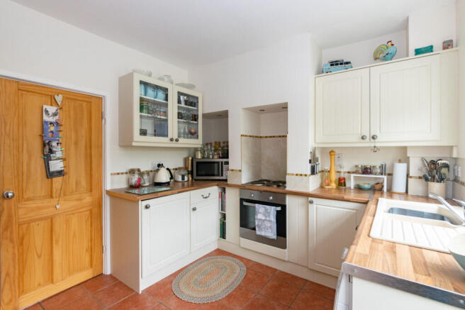 Kitchen 1