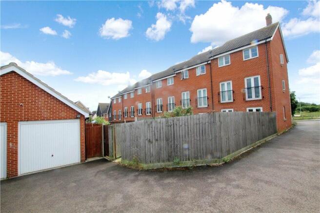 Garage/Rear