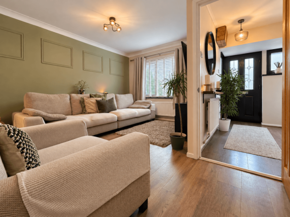 Living room & entrance hallway