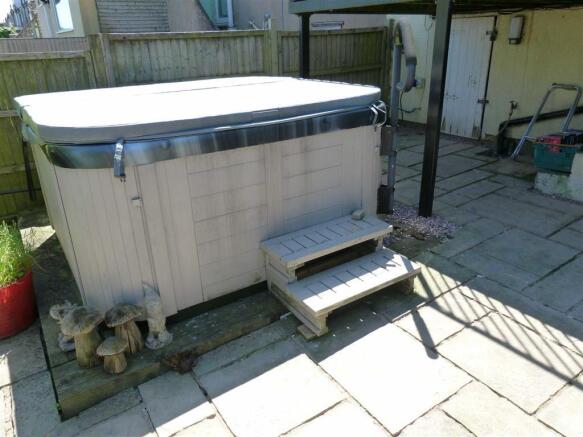 Hot Tub