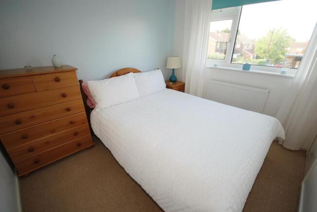 a.bed3.jpg
