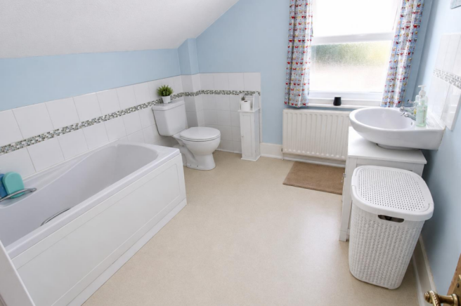 bathroom.png