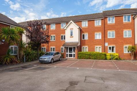 Cleves Court, Firs Avenue, Windsor