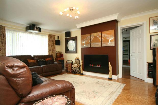 Lounge Pic 2
