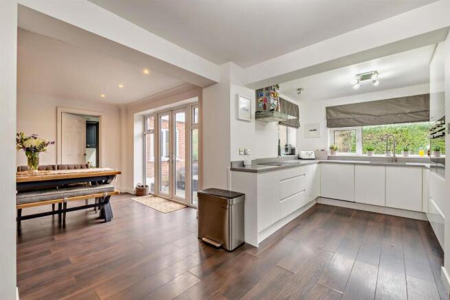 8634429-interior15-800.jpg