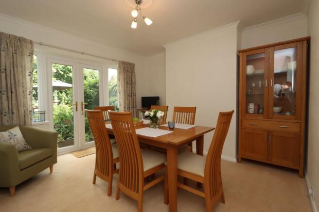 Dining Room Pic 1