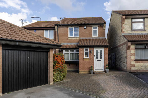 Huckley Way, Bradley Stoke, Bristol