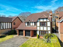 72, Broadland Drive, Norwich NR13 5BT