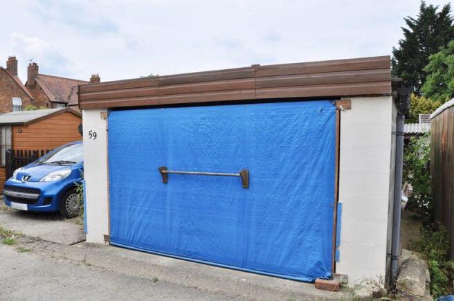 Carport/Garage