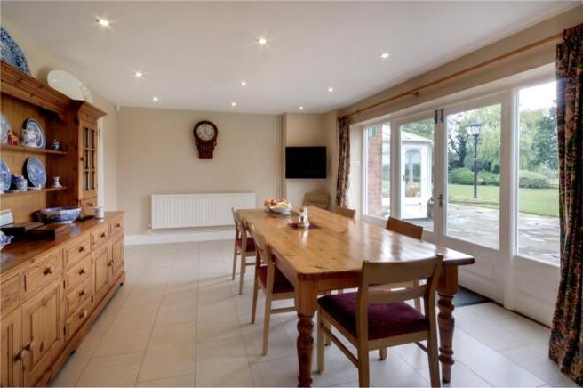 Breakfast Room