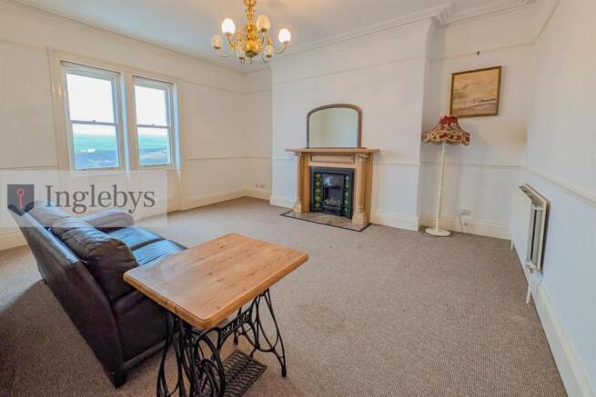 1 bed Apartment to rent Image 4